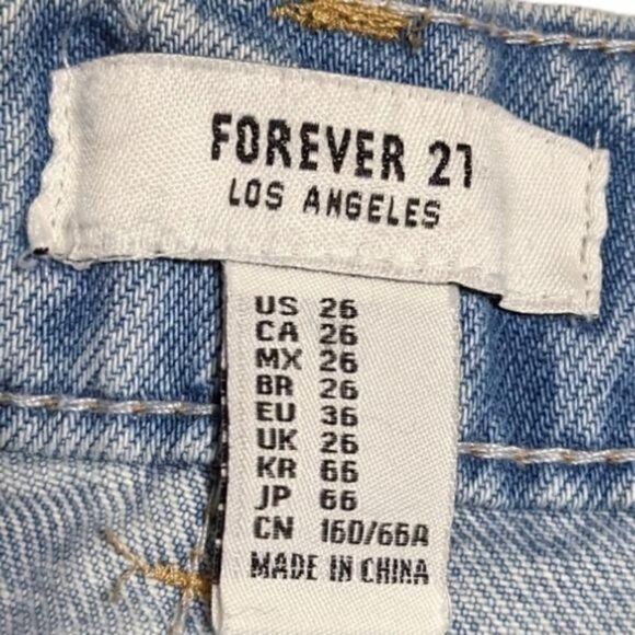 Forever 21 Distressed High Waist Cuffed Jean Short Light Wash 26 - Picture 4 of 8